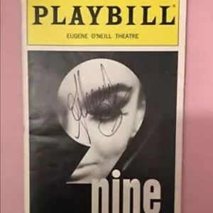 Nine Broadway autographed program Hollywood Antonio Banderas Shrek Desperado